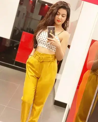 Kampur Escort